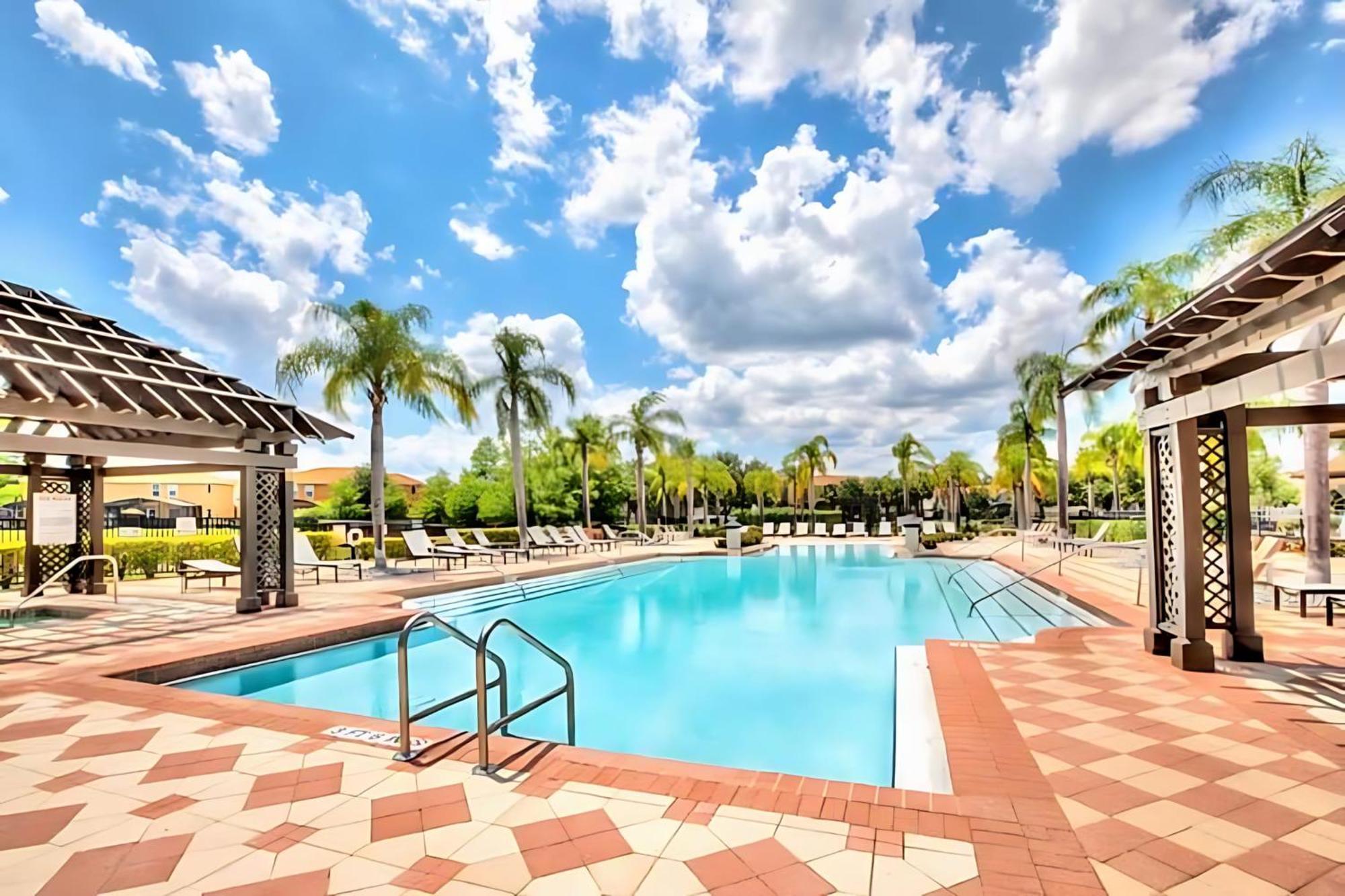 6Br Resort Home Near Disney - With Private Pool Hot Tub And Games Room คิสซิมมี ภายนอก รูปภาพ