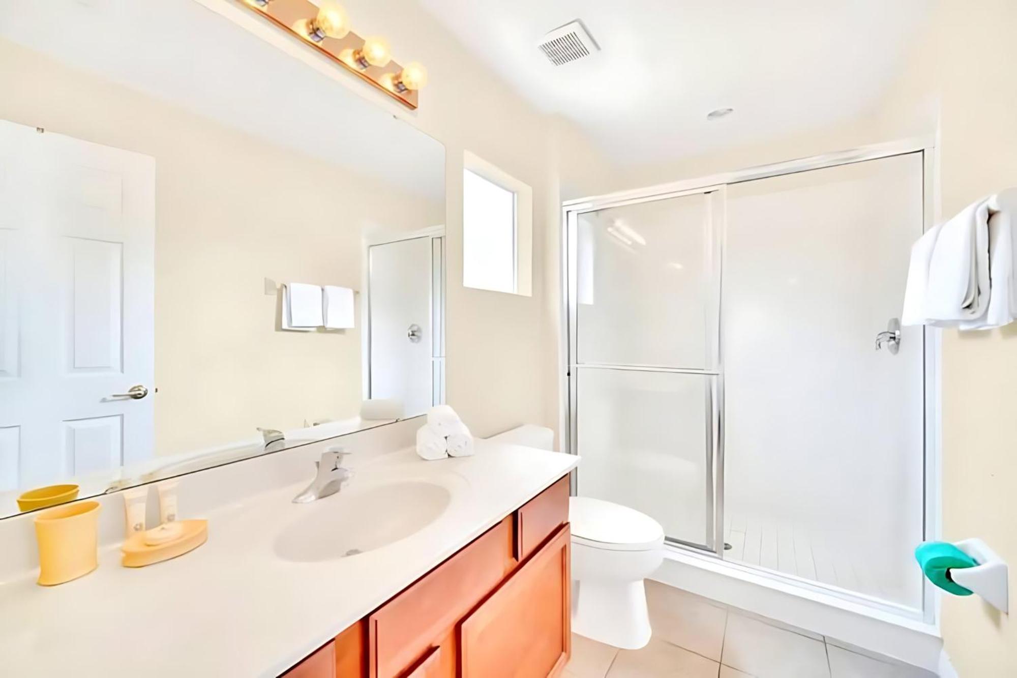 6Br Resort Home Near Disney - With Private Pool Hot Tub And Games Room คิสซิมมี ภายนอก รูปภาพ