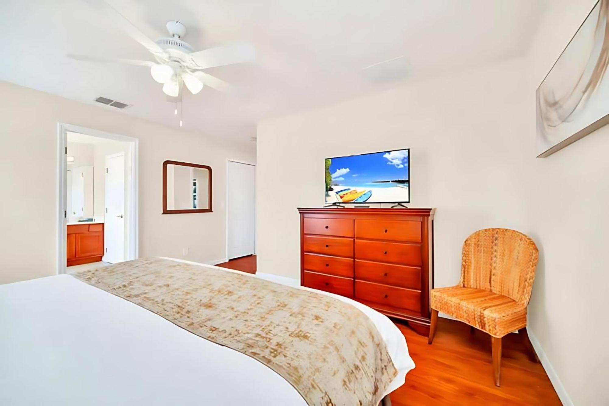 6Br Resort Home Near Disney - With Private Pool Hot Tub And Games Room คิสซิมมี ภายนอก รูปภาพ